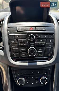 Минивэн Opel Zafira Tourer 2012 в 