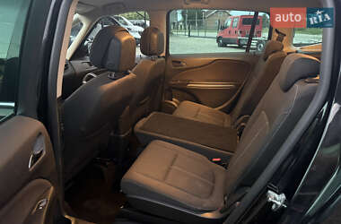 Минивэн Opel Zafira Tourer 2017 в 