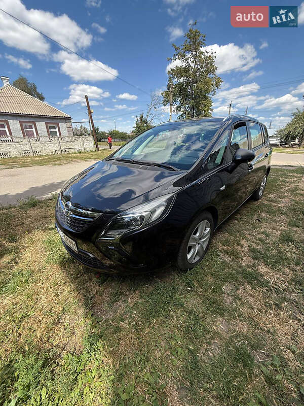 Мінівен Opel Zafira Tourer 2012 в Лозовій фото 4 Мінівен Opel Zafira Tourer 2012 в Лозовій