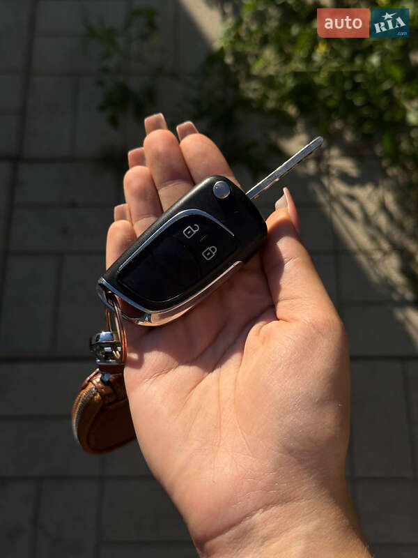 Мінівен Opel Zafira Tourer 2012 в Лозовій фото 33 Мінівен Opel Zafira Tourer 2012 в Лозовій