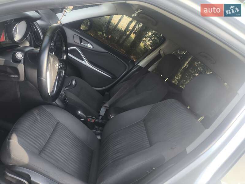 Минивэн Opel Zafira Tourer 2015 в Стрые
