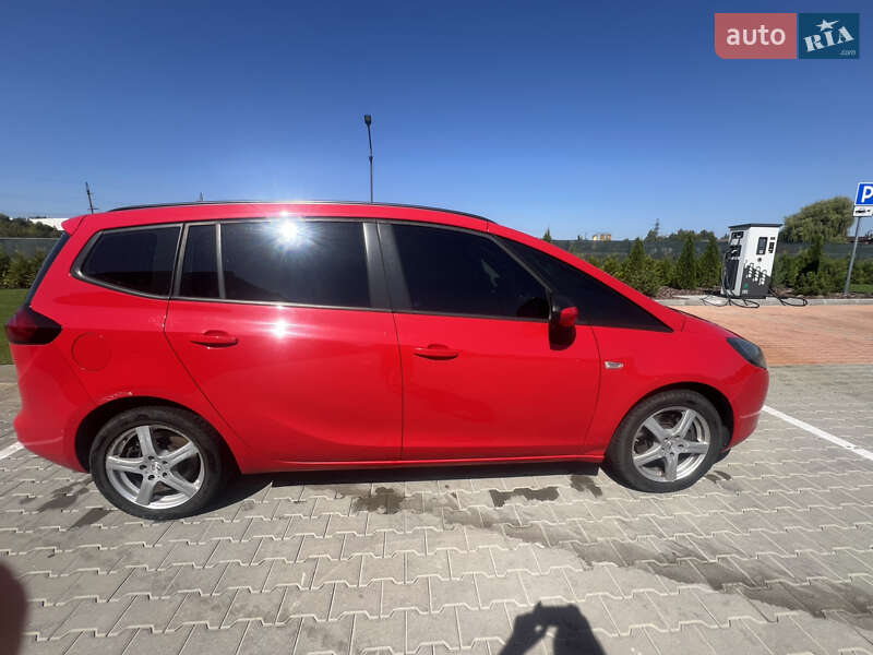 Мінівен Opel Zafira Tourer 2015 в Вінниці