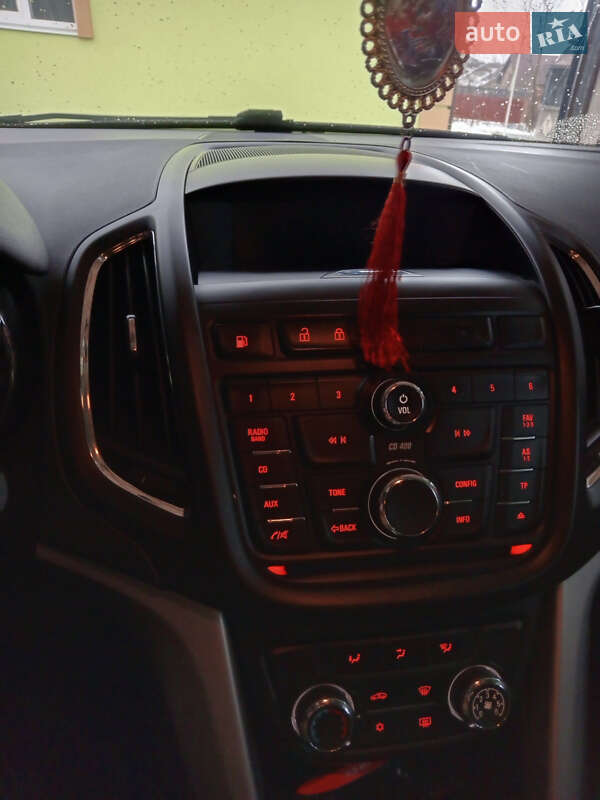 Мінівен Opel Zafira Tourer 2012 в Івано-Франківську