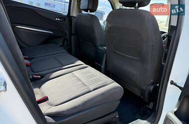 Минивэн Opel Zafira Tourer 2015 в 