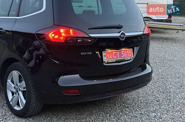 Минивэн Opel Zafira Tourer 2017 в 