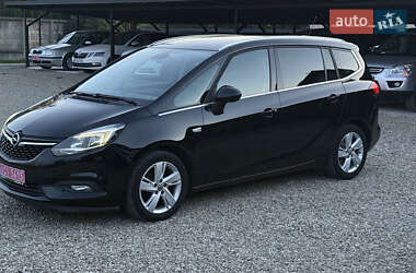 Минивэн Opel Zafira Tourer 2017 в Калуше