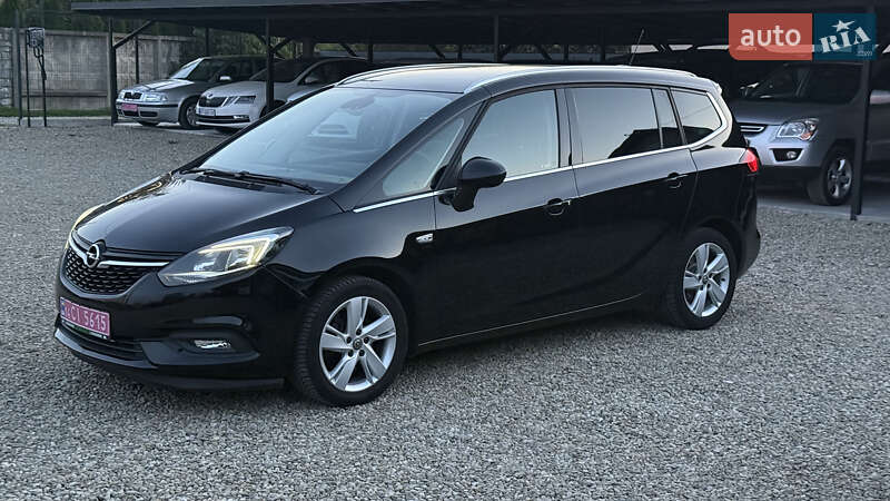 Opel Zafira Tourer 2017