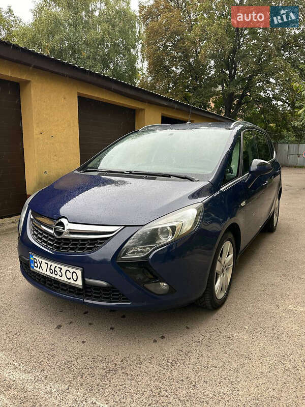 Мінівен Opel Zafira Tourer 2013 в Рівному