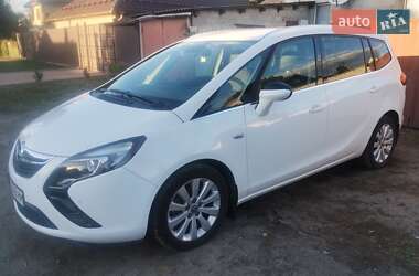 Мінівен Opel Zafira Tourer 2016 в 