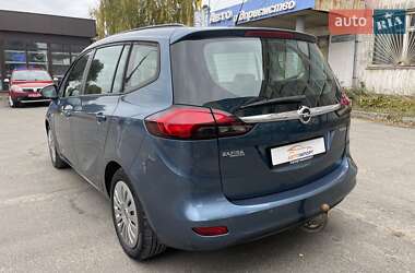 Минивэн Opel Zafira Tourer 2012 в 
