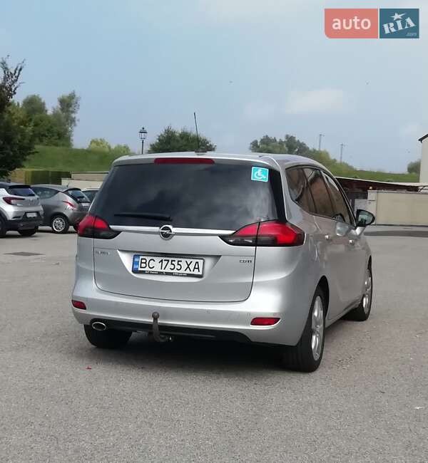 Минивэн Opel Zafira Tourer 2018 в Стрые