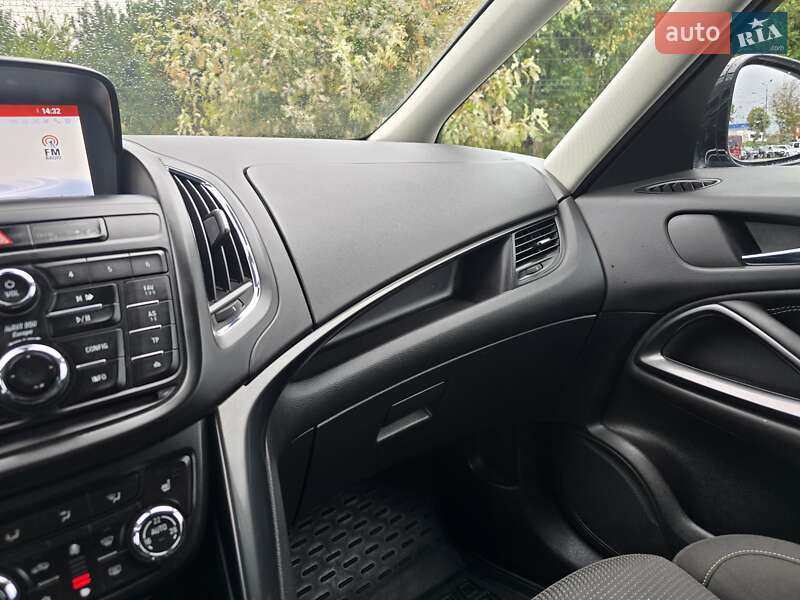 Минивэн Opel Zafira Tourer 2015 в Хмельницком фото 37 Минивэн Opel Zafira Tourer 2015 в Хмельницком