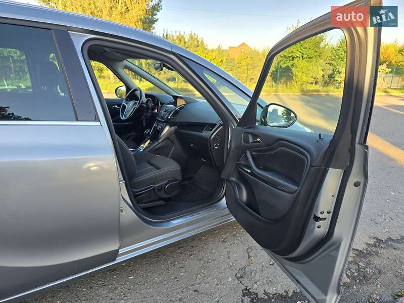 Минивэн Opel Zafira Tourer 2015 в Хмельницком фото 54 Минивэн Opel Zafira Tourer 2015 в Хмельницком