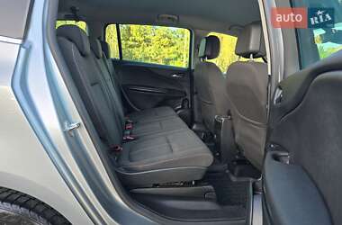 Минивэн Opel Zafira Tourer 2015 в 