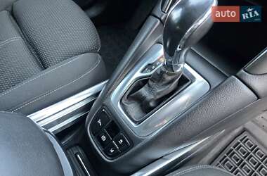Минивэн Opel Zafira Tourer 2015 в 