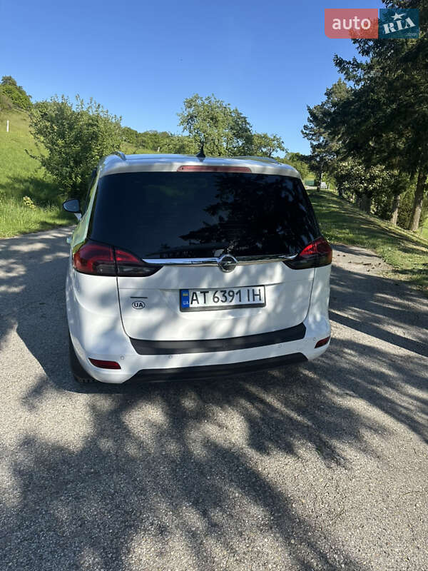 Мінівен Opel Zafira Tourer 2012 в Івано-Франківську фото 5 Мінівен Opel Zafira Tourer 2012 в Івано-Франківську