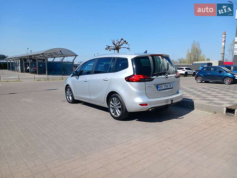 Мінівен Opel Zafira Tourer 2015 в Черкасах фото 6 Мінівен Opel Zafira Tourer 2015 в Черкасах