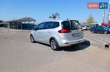 Мінівен Opel Zafira Tourer 2015 в  фото 6 Мінівен Opel Zafira Tourer 2015 в