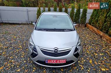 Минивэн Opel Zafira Tourer 2013 в 