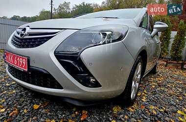 Минивэн Opel Zafira Tourer 2013 в 