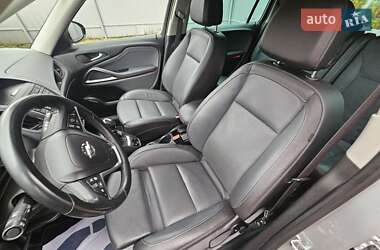 Минивэн Opel Zafira Tourer 2013 в 