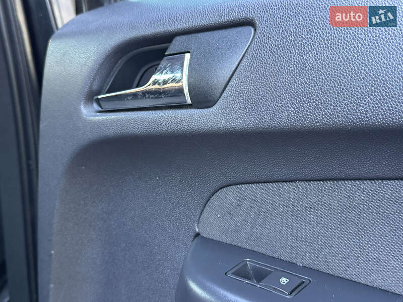 Минивэн Opel Zafira Tourer 2013 в Ровно