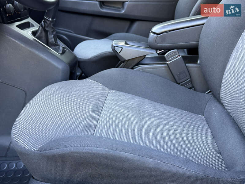 Минивэн Opel Zafira Tourer 2013 в Ровно