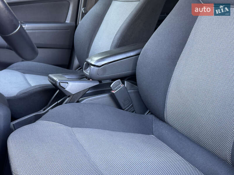 Минивэн Opel Zafira Tourer 2013 в Ровно