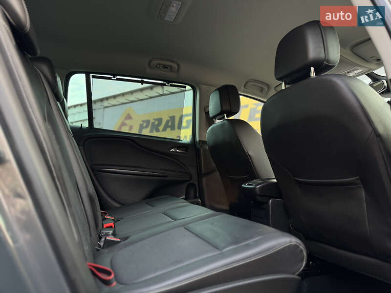 Минивэн Opel Zafira Tourer 2016 в Луцке фото 19 Минивэн Opel Zafira Tourer 2016 в Луцке
