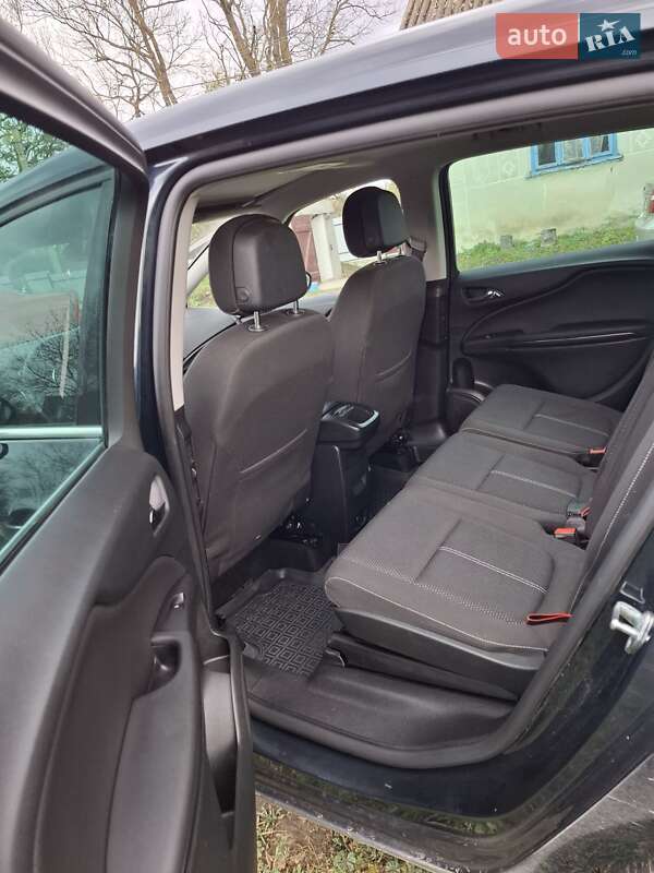 Мінівен Opel Zafira Tourer 2014 в Тернополі