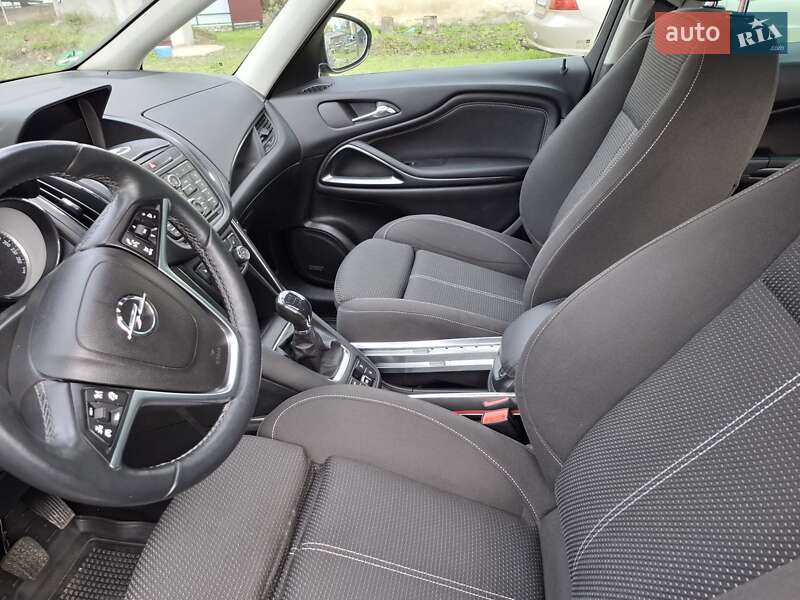 Мінівен Opel Zafira Tourer 2014 в Тернополі