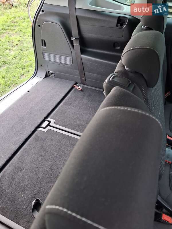 Мінівен Opel Zafira Tourer 2014 в Тернополі