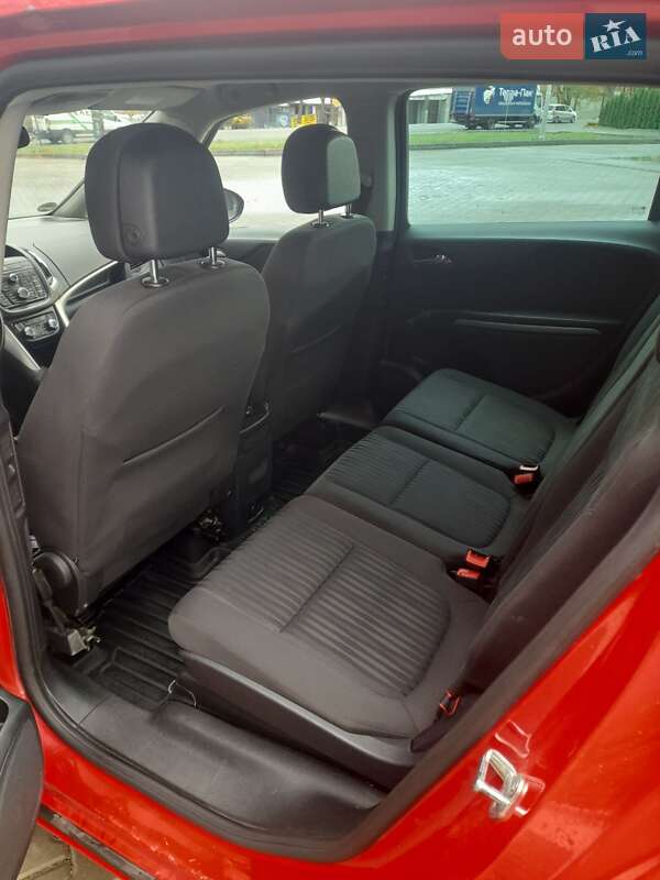 Мінівен Opel Zafira Tourer 2012 в Тернополі фото 2 Мінівен Opel Zafira Tourer 2012 в Тернополі