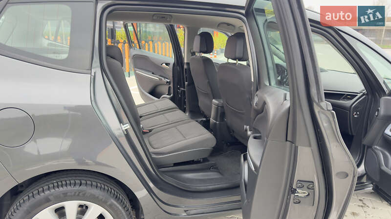 Мінівен Opel Zafira Tourer 2012 в Вінниці