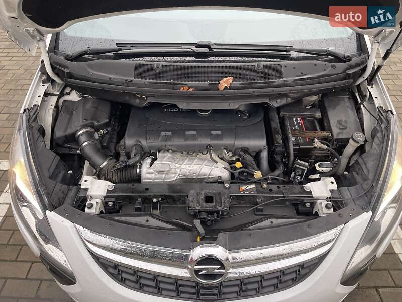 Мінівен Opel Zafira Tourer 2012 в Луцьку фото 19 Мінівен Opel Zafira Tourer 2012 в Луцьку
