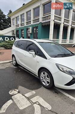 Минивэн Opel Zafira Tourer 2016 в Киеве