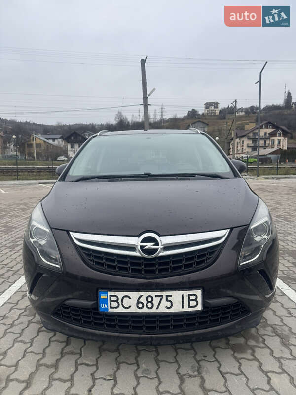 Opel Zafira Tourer 2014 Opel Zafira Tourer 2014