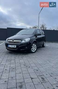 Минивэн Opel Zafira Tourer 2011 в Самборе
