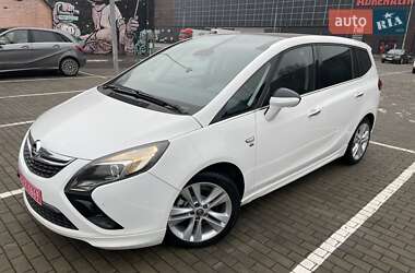 Минивэн Opel Zafira Tourer 2012 в Луцке