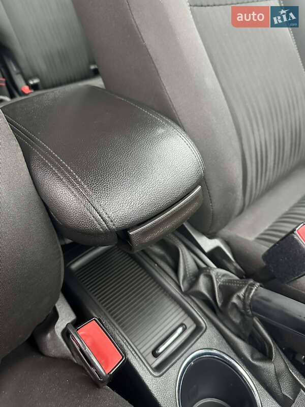 Мінівен Opel Zafira Tourer 2012 в Хоролі