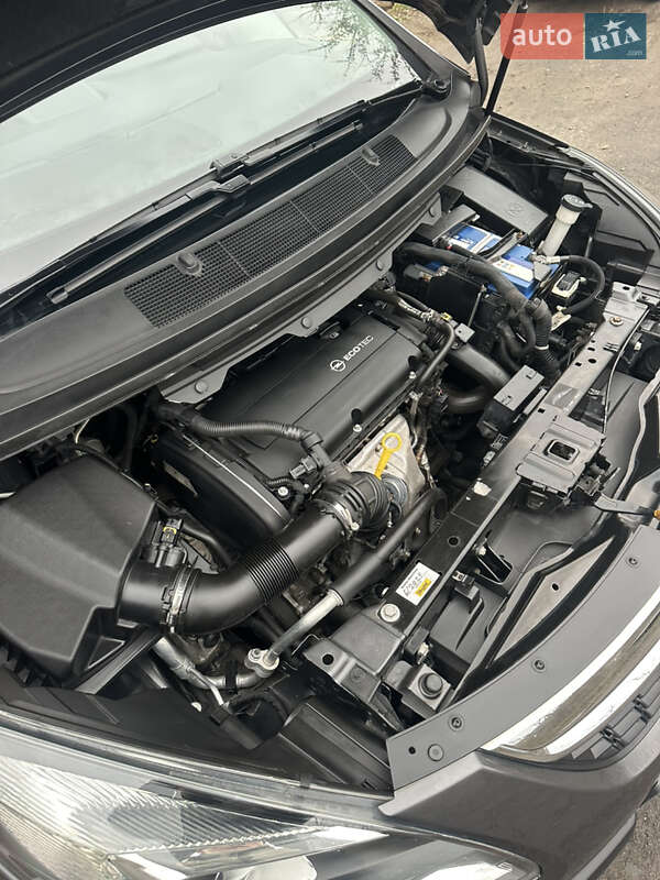 Мінівен Opel Zafira Tourer 2012 в Хоролі