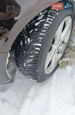 Минивэн Opel Zafira Tourer 2013 в Жовкве