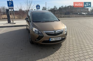 Минивэн Opel Zafira Tourer 2013 в Владимире