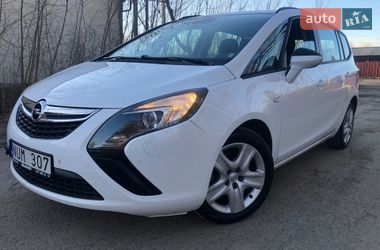 Минивэн Opel Zafira Tourer 2012 в Галиче