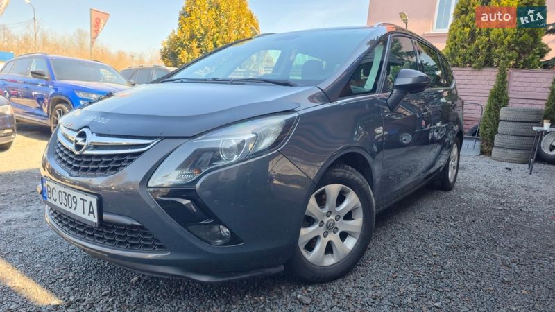 Opel Zafira Tourer 2015