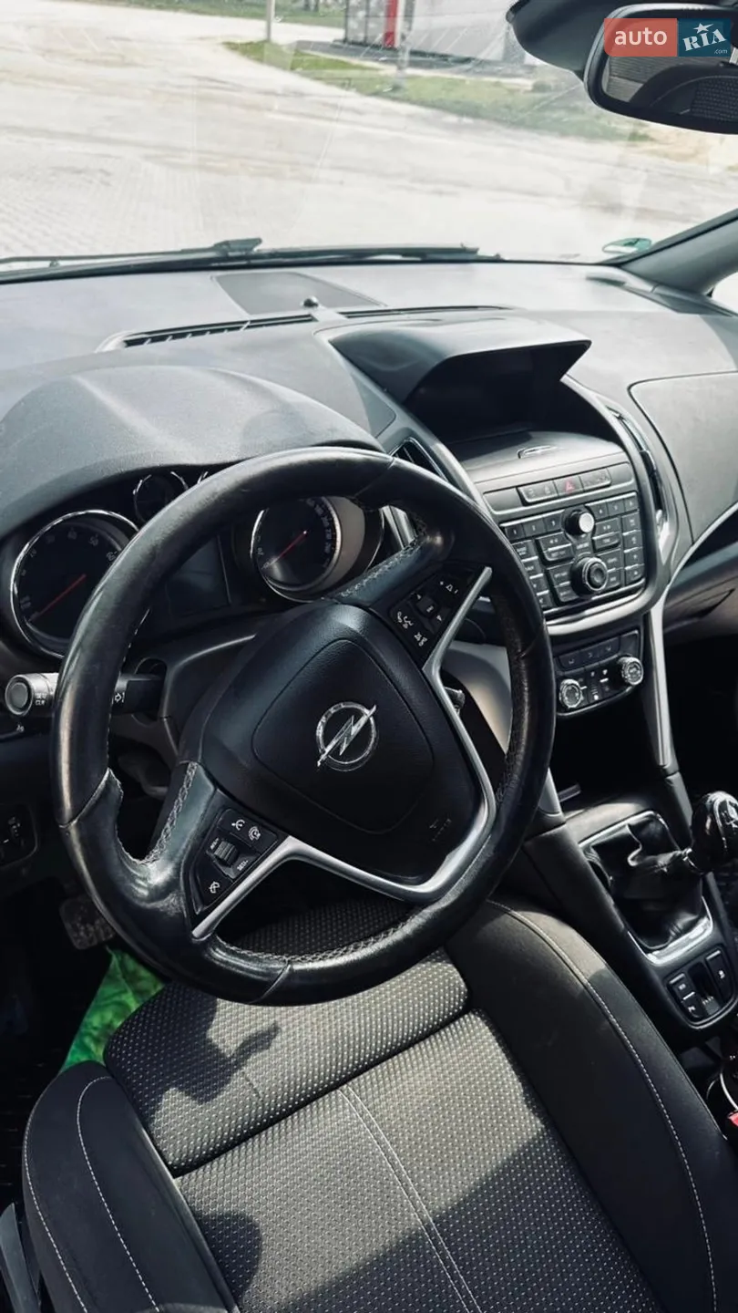 2012 Opel Zafira - мініатюра 12