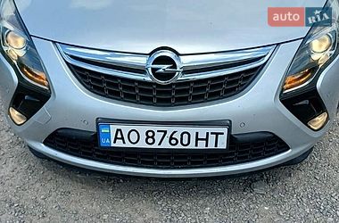 Минивэн Opel Zafira Tourer 2014 в Ужгороде