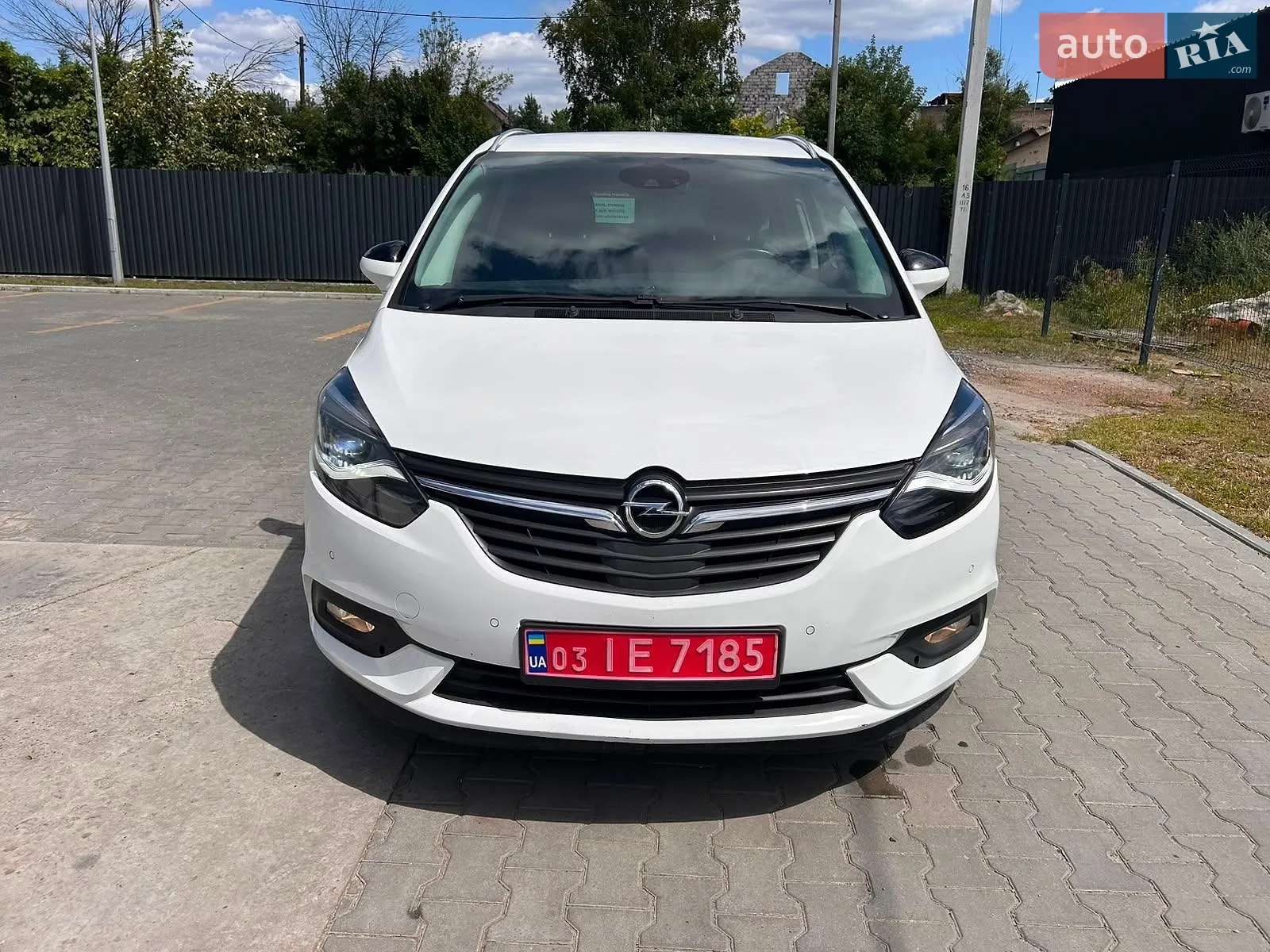 2017 Opel Zafira - мініатюра 2