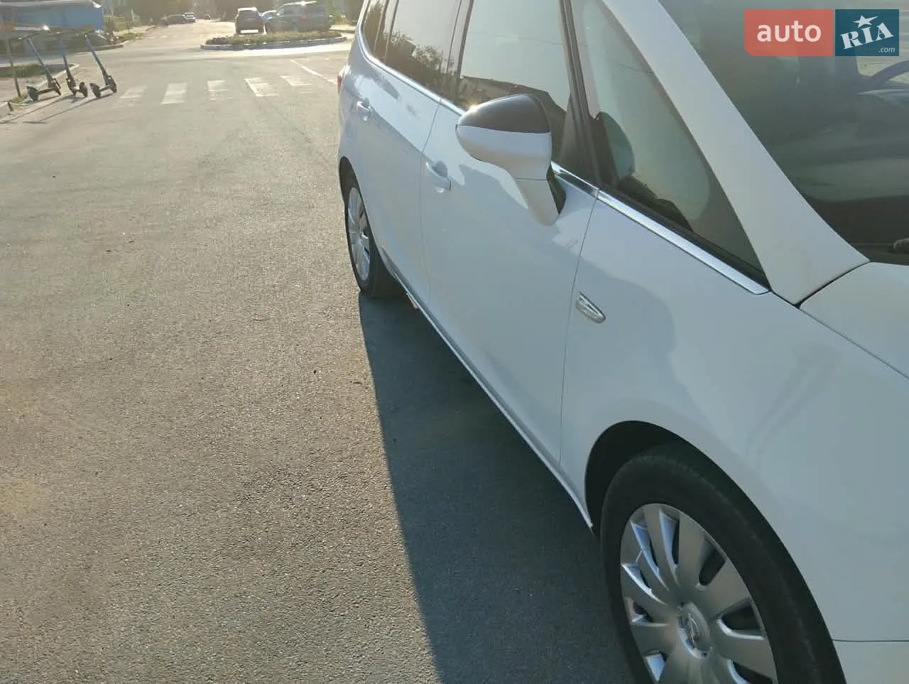 2013 Opel Zafira - мініатюра 2