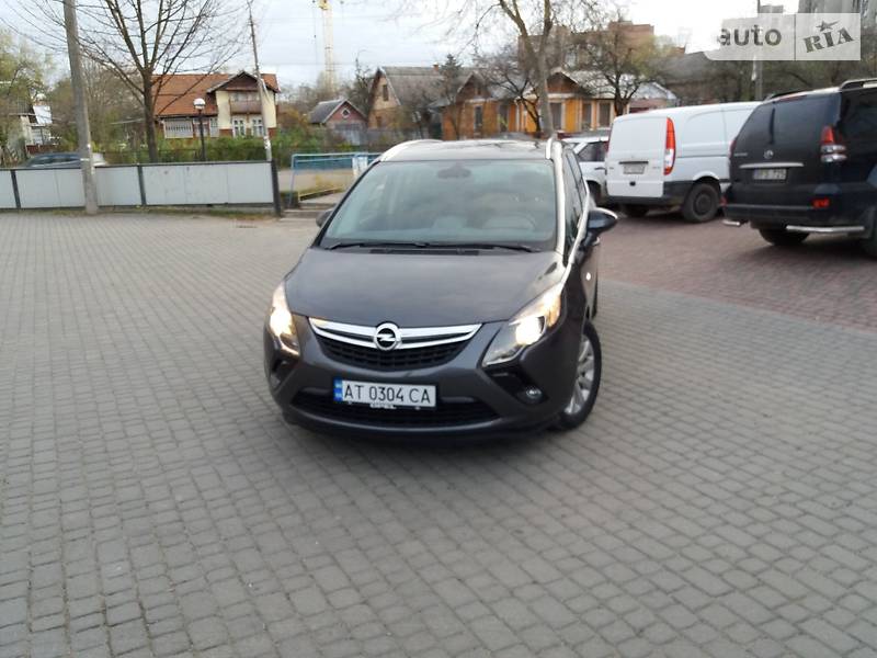 Минивэн Opel Zafira 2012 в Коломые